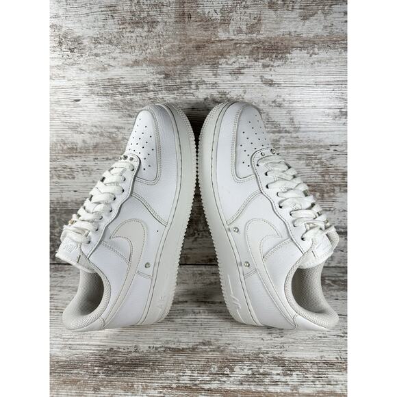 Women's Nike Air Force 1 07' SE 'Pearl' White Leather Sneakers Sz 9 Athletic - Picture 6 of 12
